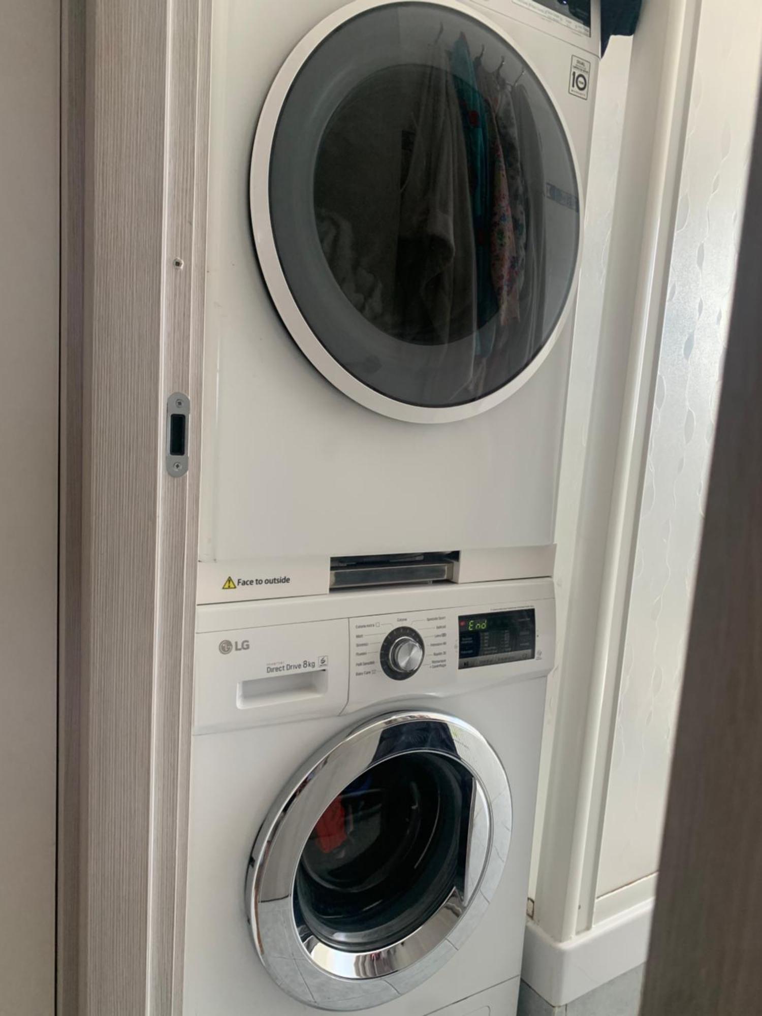 Al Mare Da Gaia Apartment Savona Bagian luar foto
